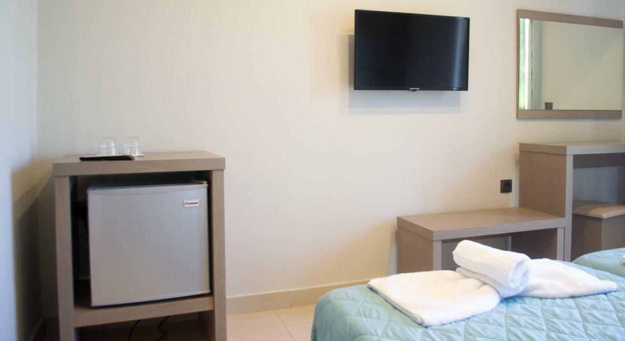 Olympia Hotel Лаганас Екстериор снимка